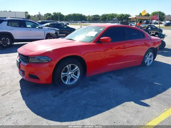 2C3CDXBG2KH725266 2019 DODGE CHARGER - Image 2