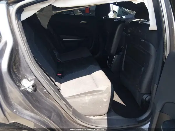 2C3CDXBG2KH729737 2019 DODGE CHARGER - Image 8