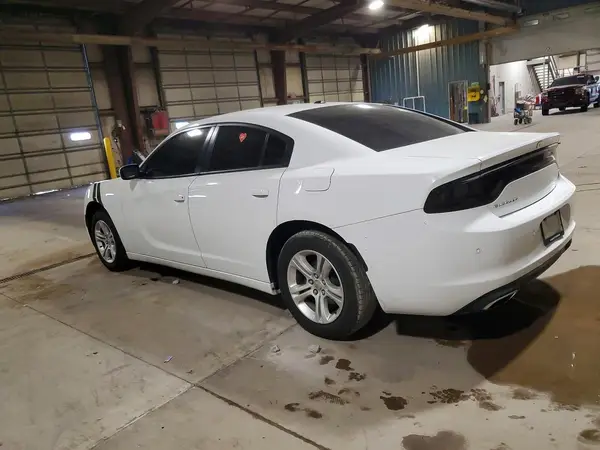 2C3CDXBG2KH748272 2019 DODGE CHARGER - Image 2
