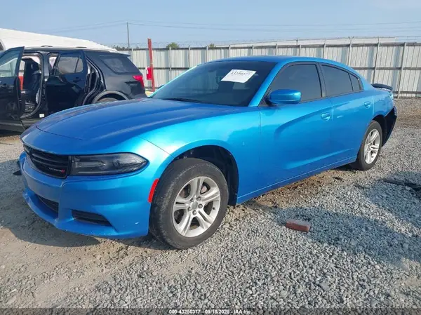 2C3CDXBG2KH753875 2019 DODGE CHARGER - Image 2