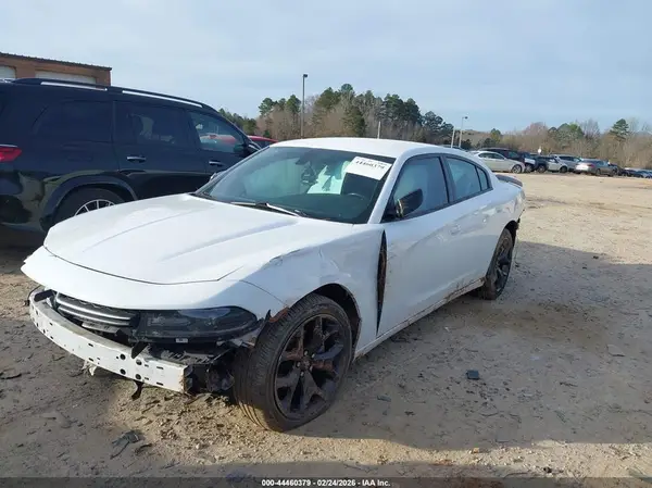 2C3CDXBG2LH248274 2020 DODGE CHARGER - Image 2