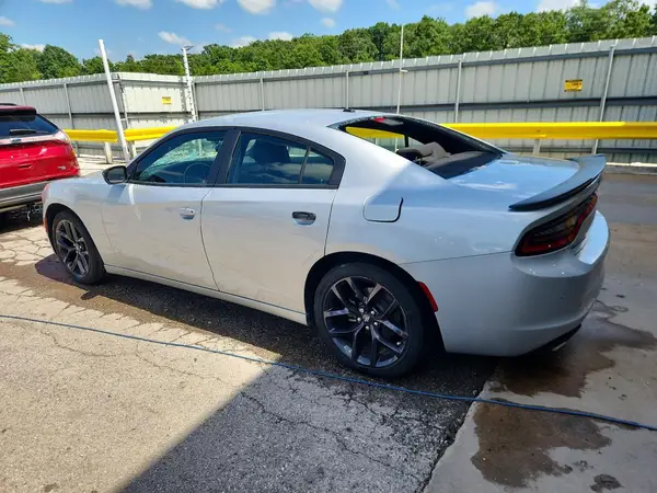 2C3CDXBG2MH682714 2021 DODGE CHARGER - Image 2