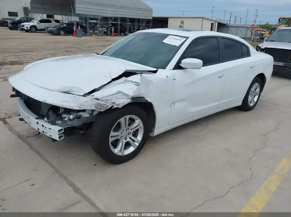 2C3CDXBG2NH216475 2022 DODGE CHARGER - Image 2