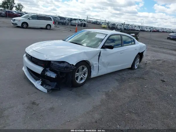 2C3CDXBG2PH564246 2023 DODGE CHARGER - Image 2