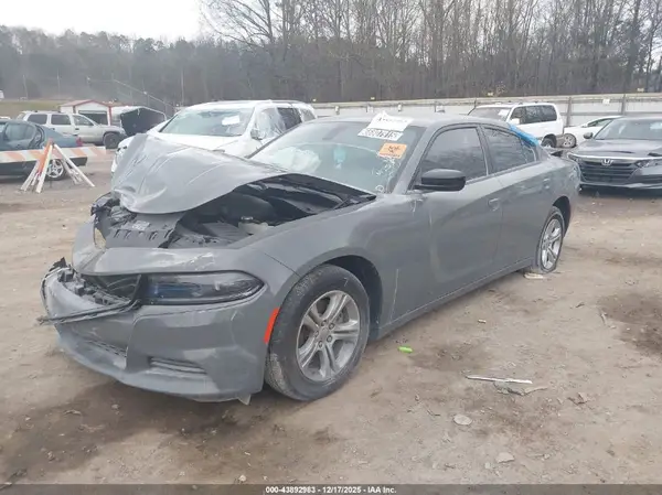2C3CDXBG2PH587848 2023 DODGE CHARGER - Image 2