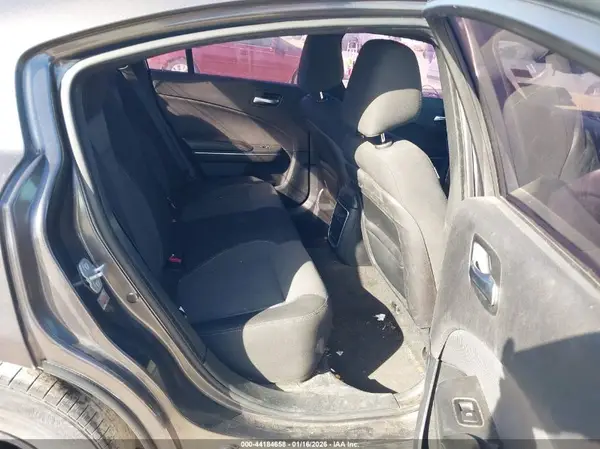 2C3CDXBG3GH104688 2016 DODGE CHARGER - Image 8