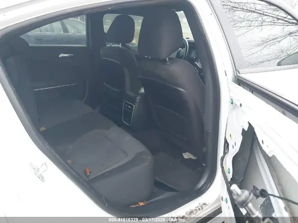 2C3CDXBG3GH301683 2016 DODGE CHARGER - Image 8