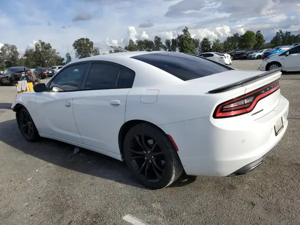 2C3CDXBG3GH340516 2016 DODGE CHARGER - Image 2