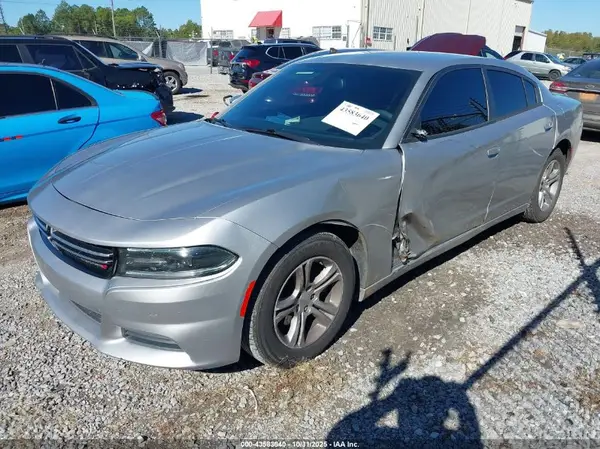 2C3CDXBG3HH547702 2017 DODGE CHARGER - Image 2