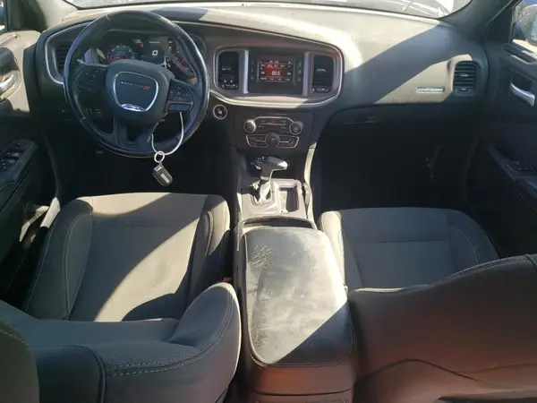 2C3CDXBG3HH618686 2017 DODGE CHARGER - Image 8
