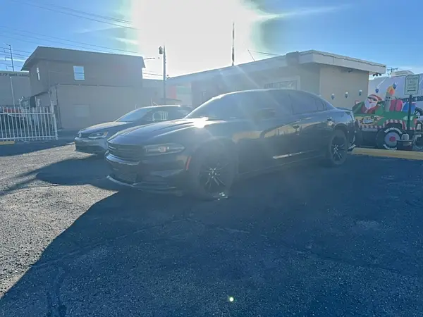 2C3CDXBG3HH618767 2017 DODGE CHARGER - Image 2