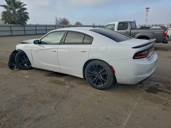 2C3CDXBG3JH114242 2018 DODGE CHARGER - Image 2