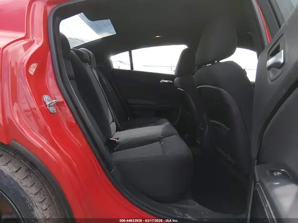 2C3CDXBG3JH121465 2018 DODGE CHARGER - Image 8