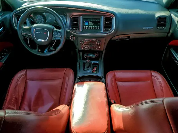2C3CDXBG3JH197252 2018 DODGE CHARGER - Image 8