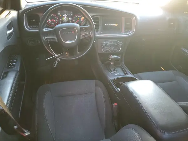2C3CDXBG3JH203129 2018 DODGE CHARGER - Image 8