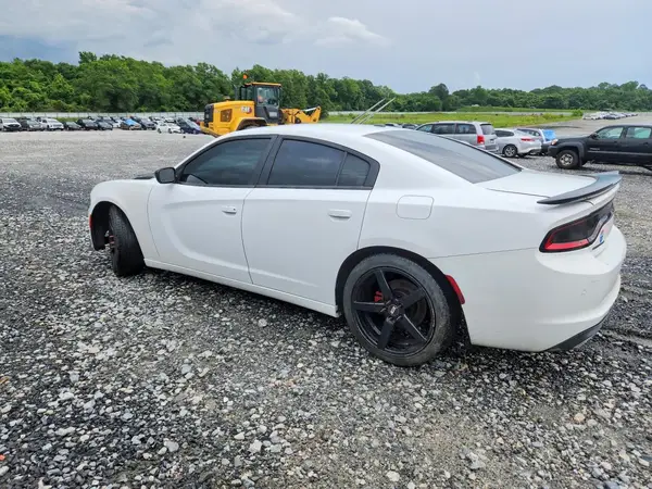 2C3CDXBG3JH248006 2018 DODGE CHARGER - Image 2
