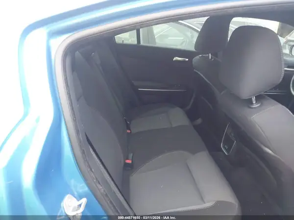 2C3CDXBG3JH291180 2018 DODGE CHARGER - Image 8