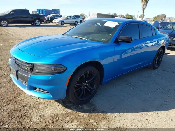 2C3CDXBG3JH336246 2018 DODGE CHARGER - Image 2