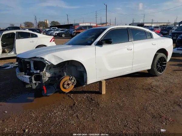2C3CDXBG3KH522760 2019 DODGE CHARGER - Image 2