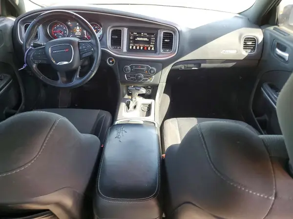 2C3CDXBG3KH579430 2019 DODGE CHARGER - Image 8