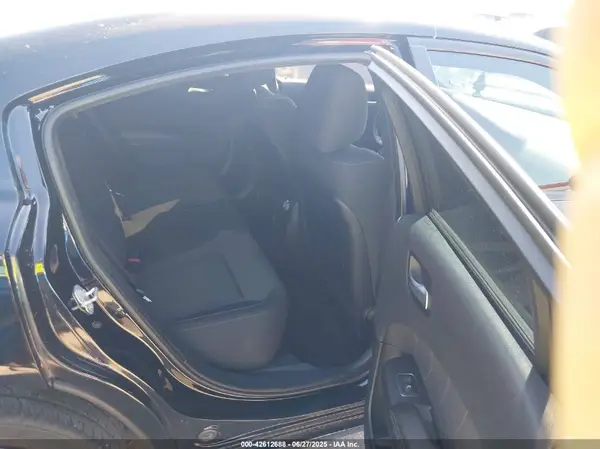 2C3CDXBG3KH605914 2019 DODGE CHARGER - Image 8