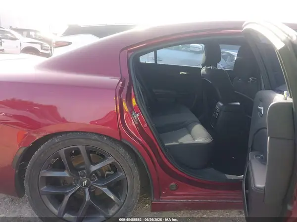2C3CDXBG3KH615231 2019 DODGE CHARGER - Image 8