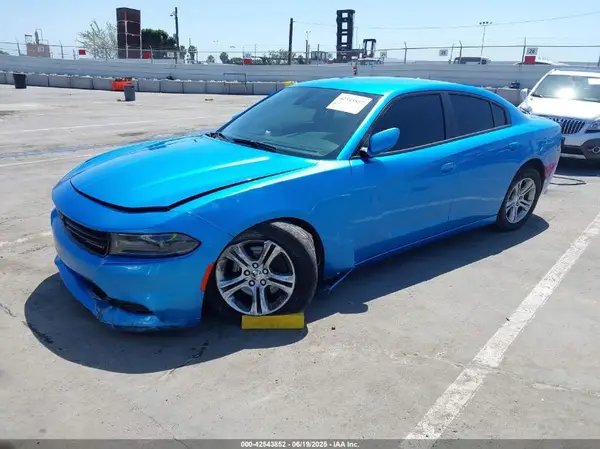 2C3CDXBG3KH632031 2019 DODGE CHARGER - Image 2