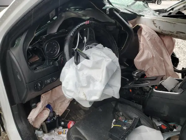 2C3CDXBG3KH643501 2019 DODGE CHARGER - Image 8