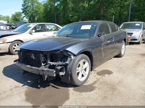 2C3CDXBG3KH658354 2019 DODGE CHARGER - Image 2