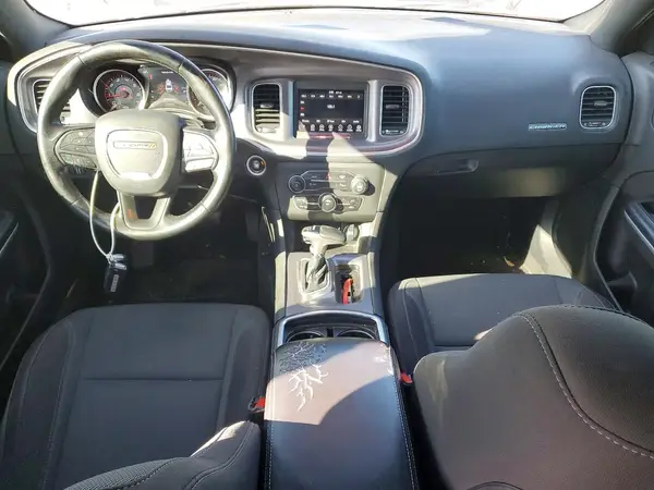 2C3CDXBG3KH674585 2019 DODGE CHARGER - Image 8