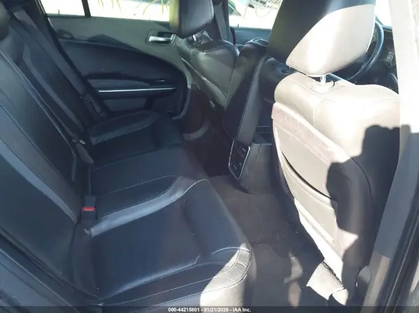 2C3CDXBG3KH692083 2019 DODGE CHARGER - Image 8