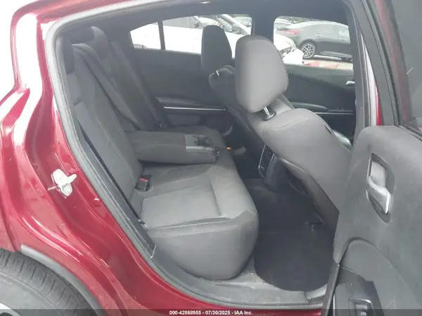 2C3CDXBG3KH699082 2019 DODGE CHARGER - Image 8