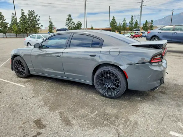 2C3CDXBG3KH700165 2019 DODGE CHARGER - Image 2