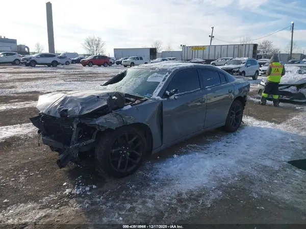2C3CDXBG3KH710405 2019 DODGE CHARGER - Image 2
