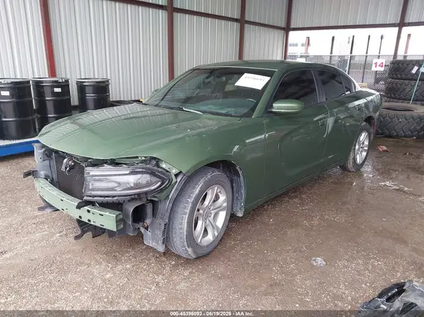2C3CDXBG3KH724885 2019 DODGE CHARGER - Image 2