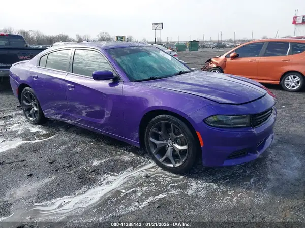 2C3CDXBG3KH732808 2019 DODGE CHARGER - Image 1