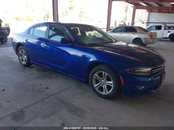 2C3CDXBG3KH758552 2019 DODGE CHARGER - Image 1