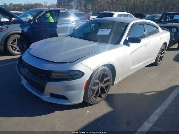 2C3CDXBG3LH180471 2020 DODGE CHARGER - Image 2
