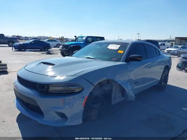 2C3CDXBG3LH208088 2020 DODGE CHARGER - Image 2