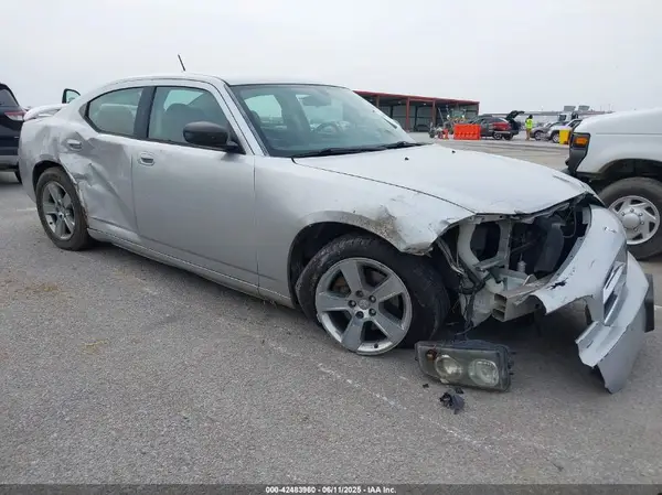 2C3CDXBG3LH213243 2020 DODGE CHARGER - Image 1