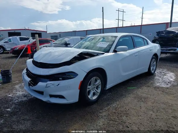 2C3CDXBG3NH250733 2022 DODGE CHARGER - Image 2
