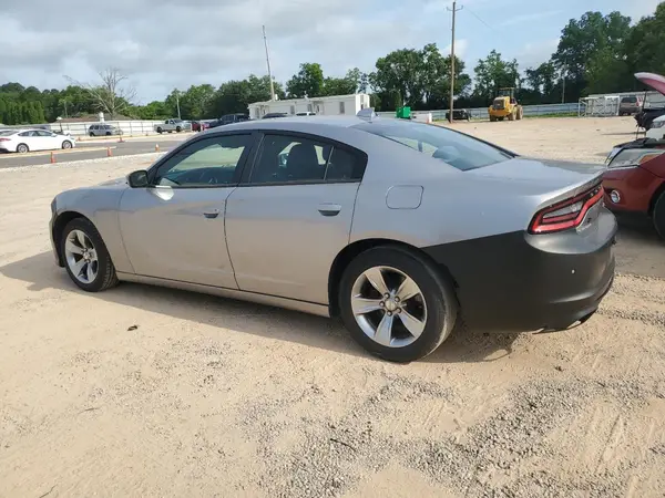 2C3CDXBG4FH881007 2016 DODGE CHARGER - Image 2
