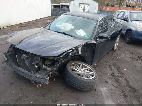 2C3CDXBG4GH109916 2016 DODGE CHARGER - Image 2