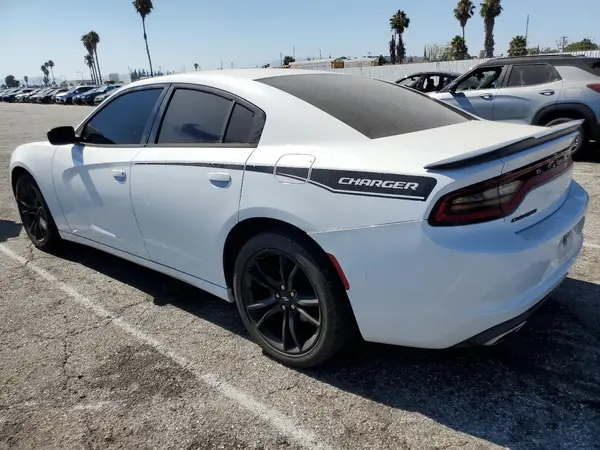 2C3CDXBG4HH505233 2017 DODGE CHARGER - Image 2