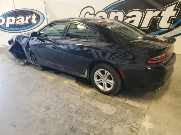 2C3CDXBG4HH568011 2017 DODGE CHARGER - Image 2