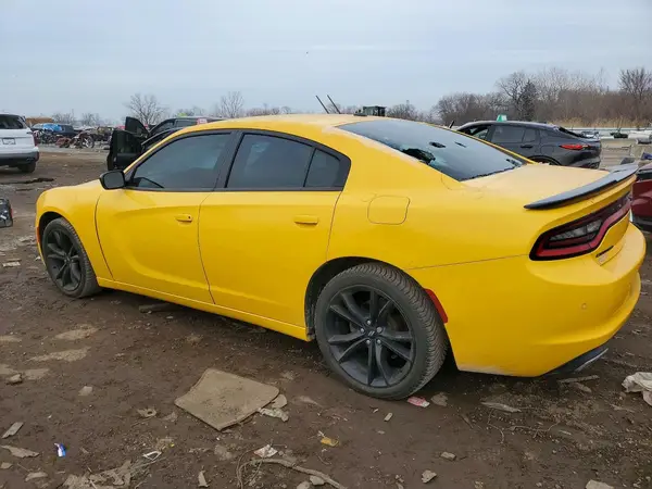 2C3CDXBG4HH623587 2017 DODGE CHARGER - Image 2