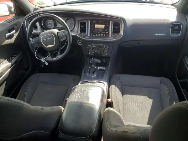 2C3CDXBG4HH625128 2017 DODGE CHARGER - Image 8