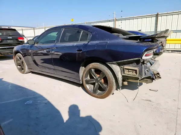 2C3CDXBG4HH629907 2017 DODGE CHARGER - Image 2