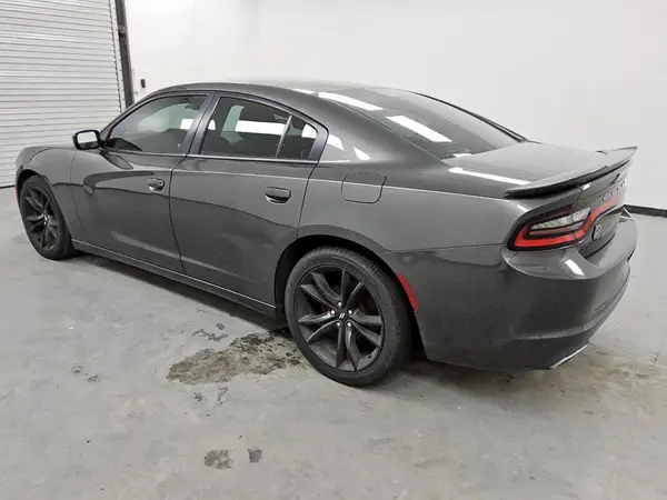 2C3CDXBG4HH644097 2017 DODGE CHARGER - Image 2
