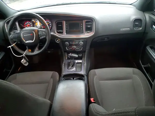 2C3CDXBG4HH657013 2017 DODGE CHARGER - Image 8